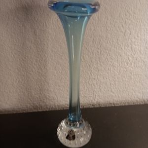 EXQUISITE NEW Aseda Glasbruk Sweden 8" Aqua Bud Vase.